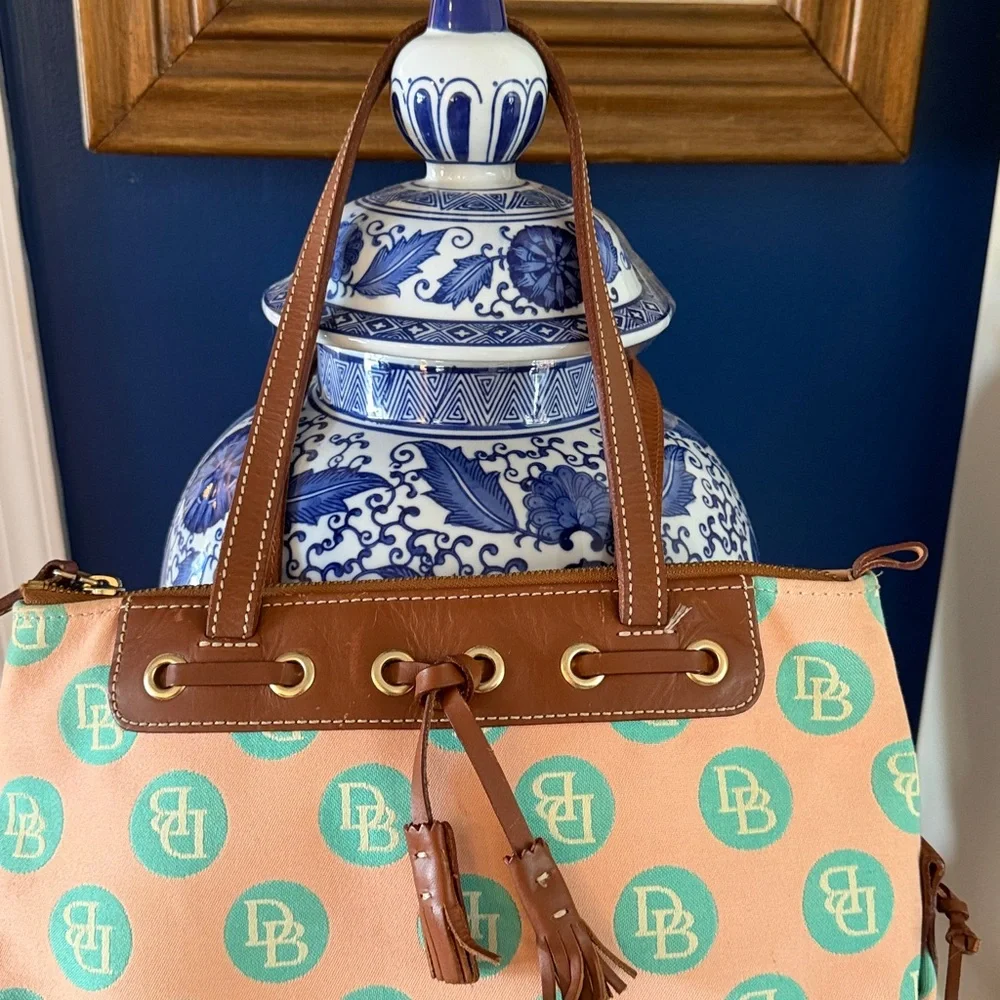 Vintage Dooney & Bourke Peach & Green Logo Polka Dot Pattern Shoulder Bag - Picture 2 of 9